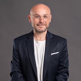 Professor Ali Bilgiç